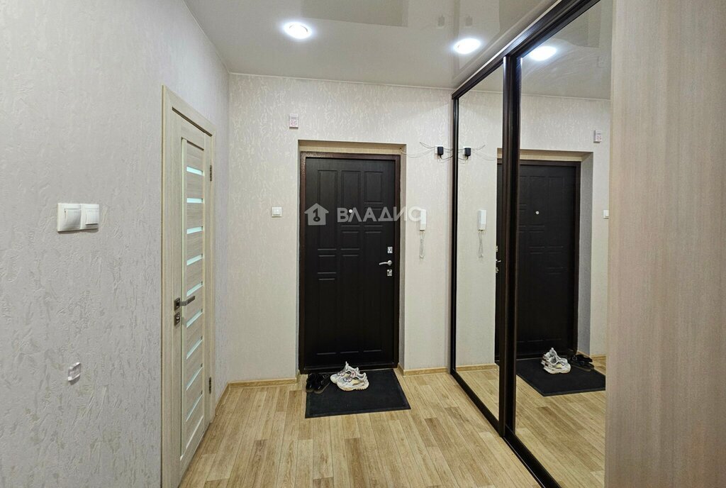 квартира г Тобольск 65, 10-й микрорайон фото 5