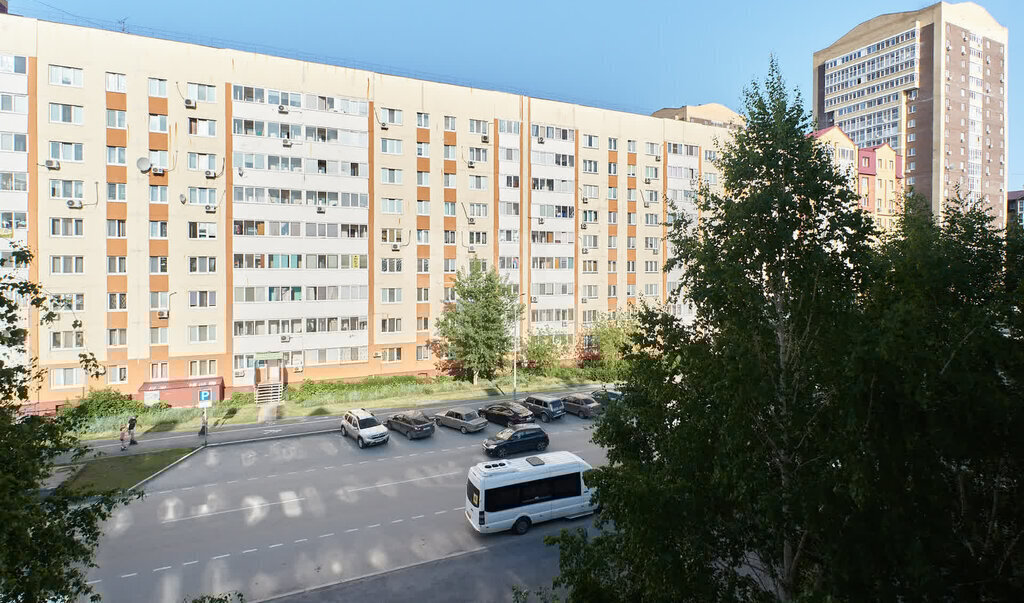 квартира г Тюмень ул Домостроителей 16к/3 фото 11