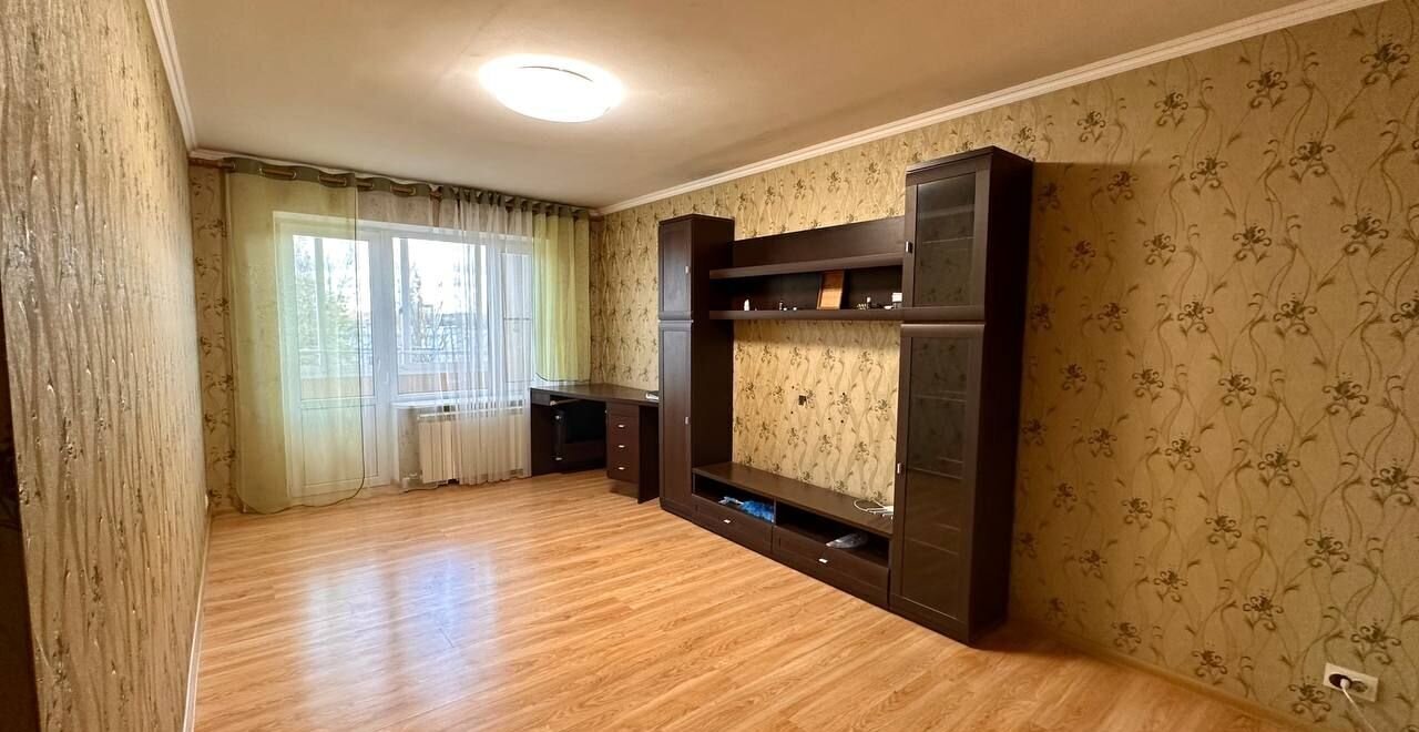 квартира г Калининград р-н Центральный ул Калужская 10 фото 2