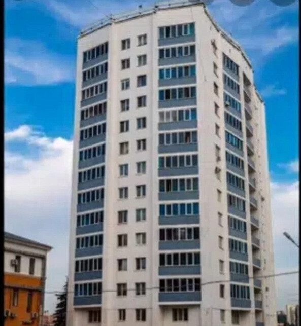 квартира г Уфа р-н Кировский Заки Валиди, 66 фото 1