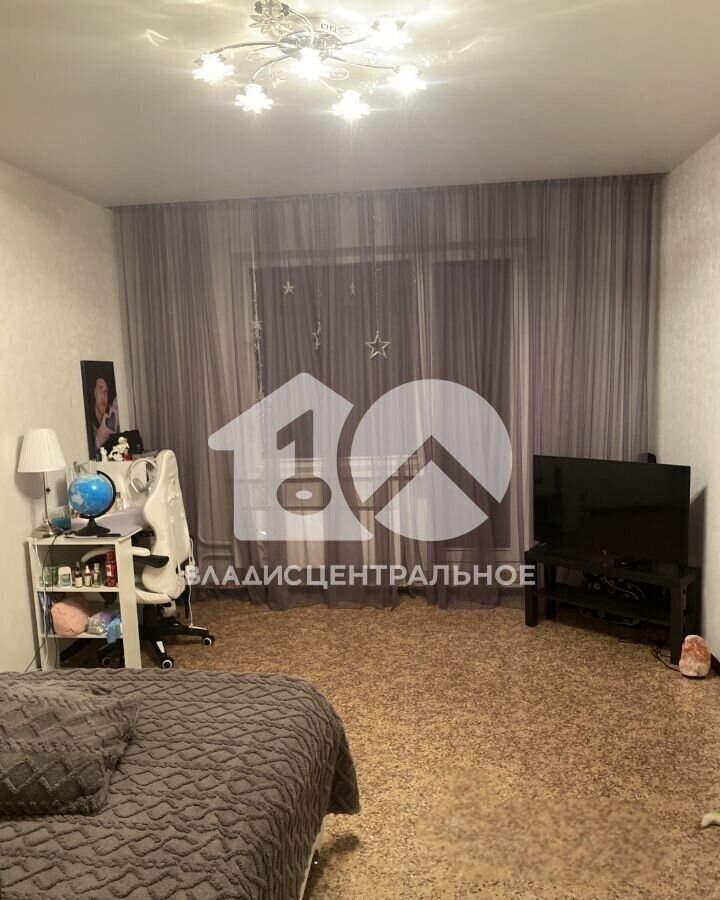 квартира г Новосибирск р-н Кировский ул Сибиряков-Гвардейцев 82 фото 3