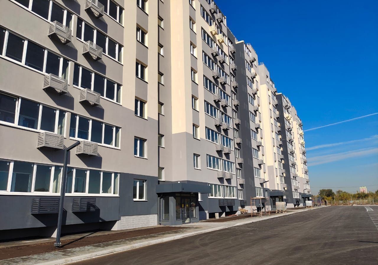 квартира г Тольятти р-н Автозаводский б-р Приморский пр-кт Московский ЖК «Юго Западный» поз. 2, ул. Строителей фото 2