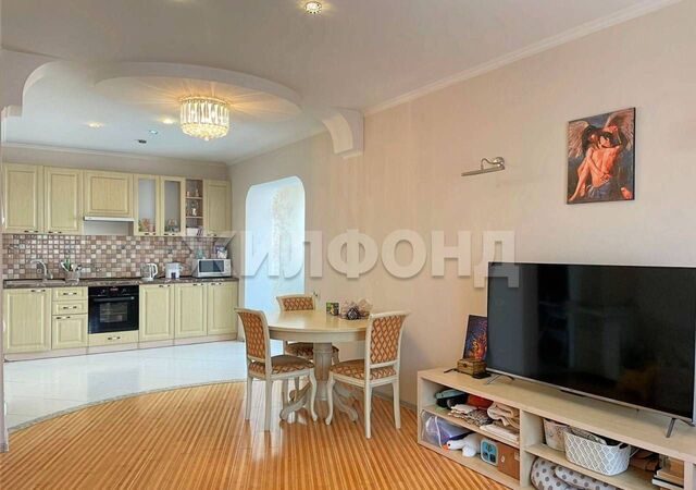 р-н Прикубанский дом 1/8 фото