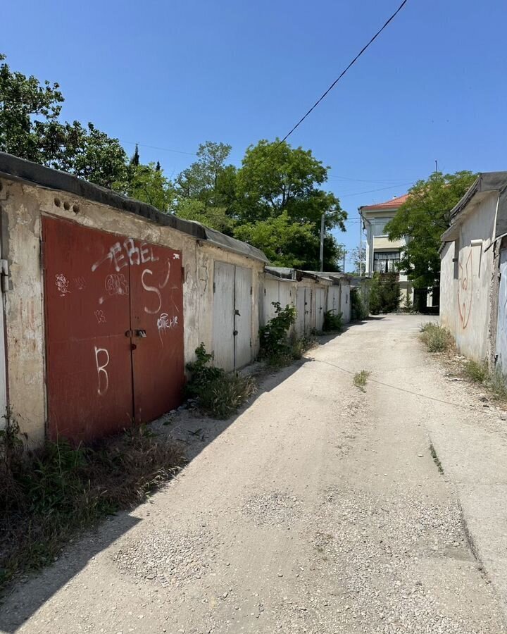 гараж г Севастополь ул Толстого Льва 19 Крым фото 2