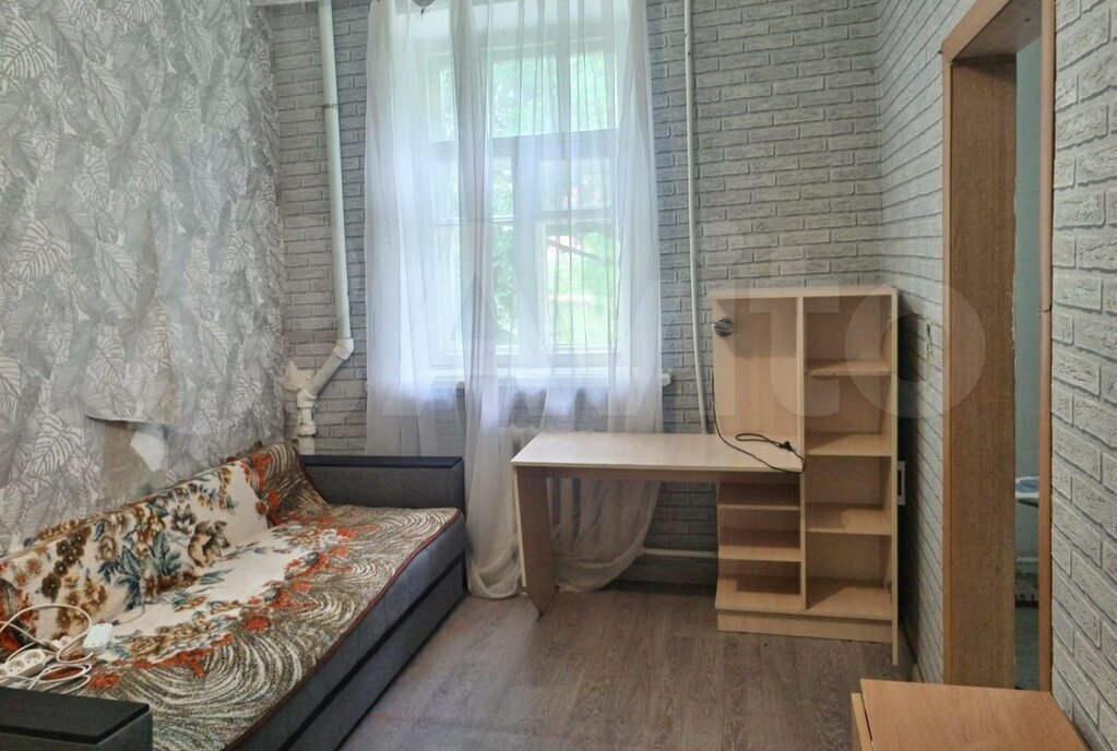 комната г Каменск-Шахтинский ул 3-я Линия 8 фото 2
