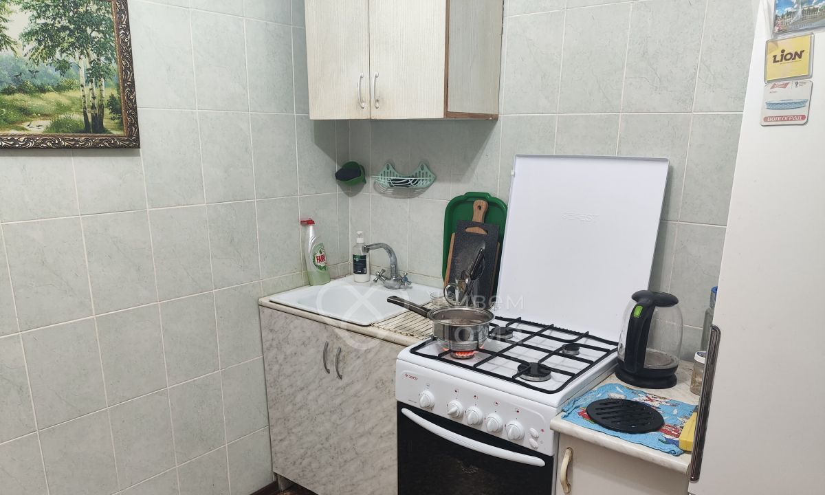 квартира г Волгоград р-н Центральный Центр м-н, улица 7 Гвардейской Дивизии, 16 фото 1