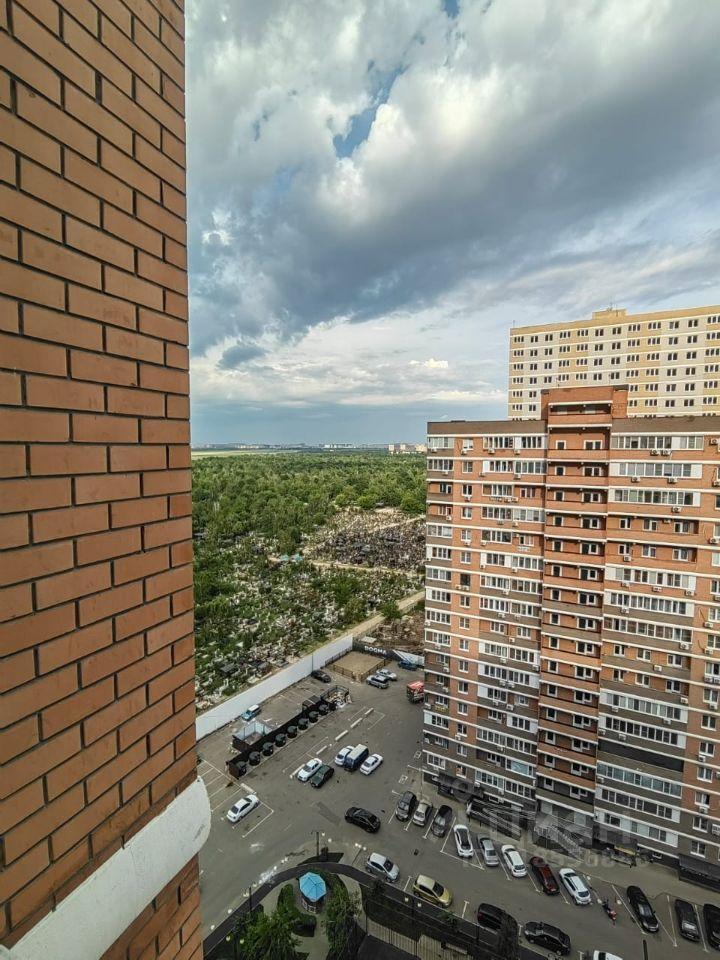 квартира г Краснодар р-н Прикубанский ул Заполярная 37/4 фото 3