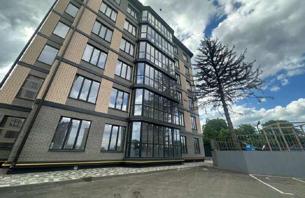 квартира г Ессентуки ул Октябрьская 8/1 фото 1