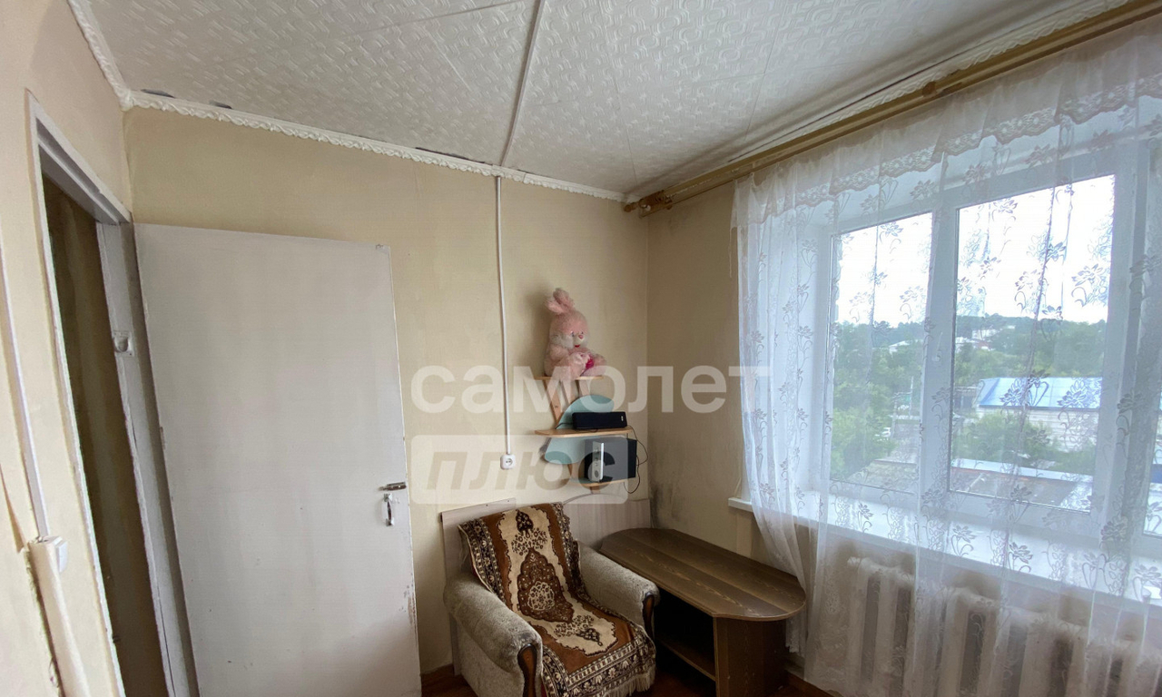 квартира г Ирбит ул Александра Матросова 1б фото 8