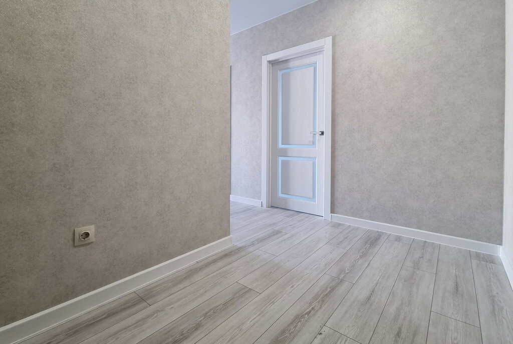 квартира г Краснодар р-н Прикубанский ул им. Цезаря Куникова 24к/3 фото 12
