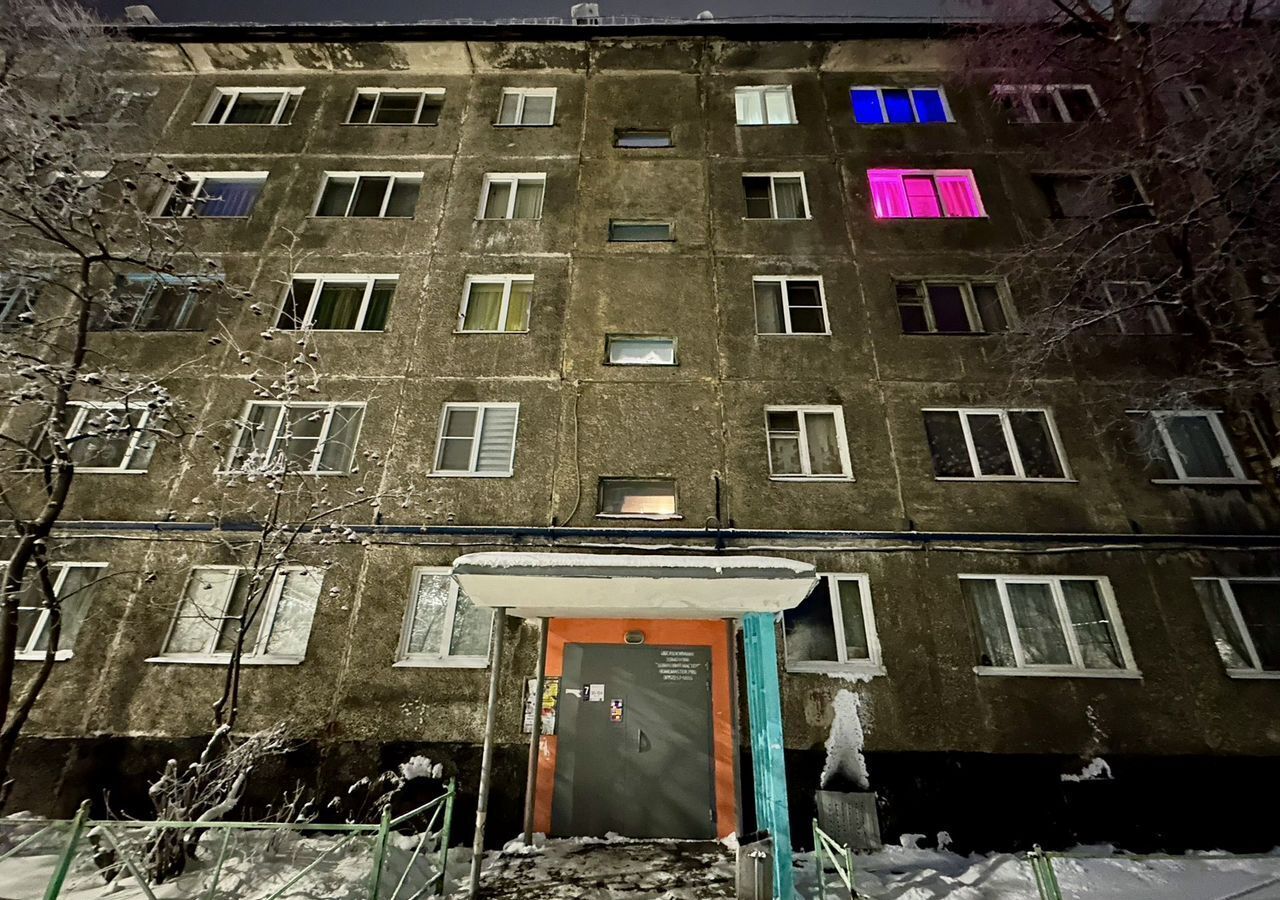 квартира г Мурманск р-н Ленинский ул Алексея Хлобыстова 13 фото 29