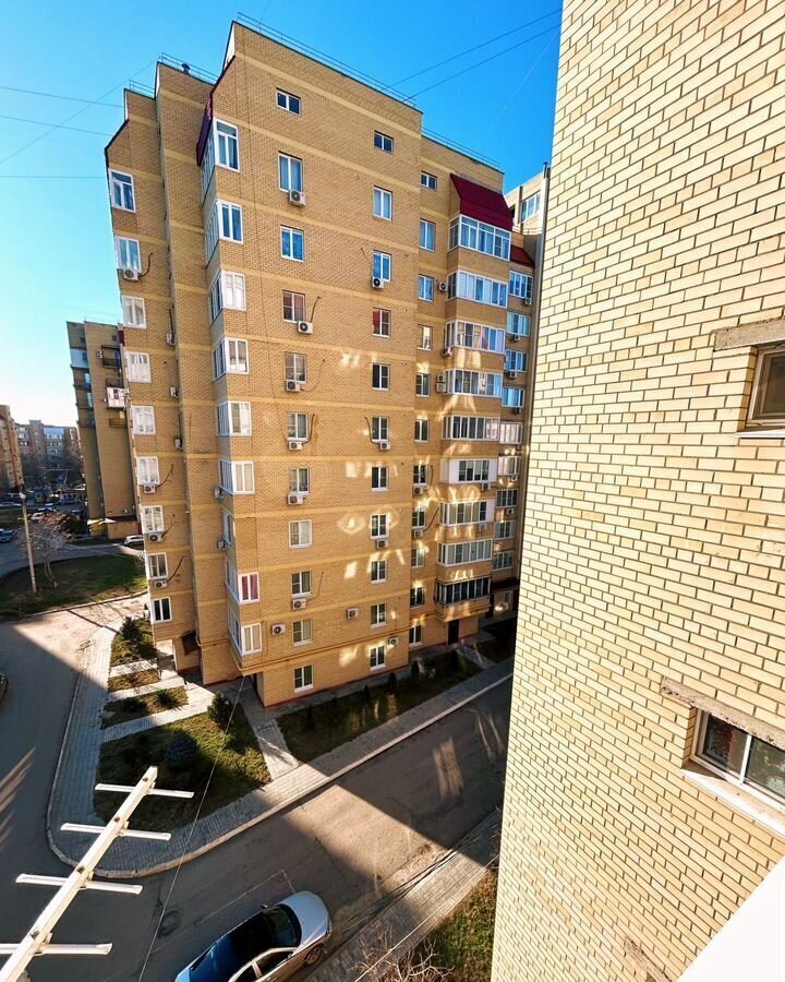 квартира г Астрахань р-н Советский ул Бакинская 4к/1 фото 1