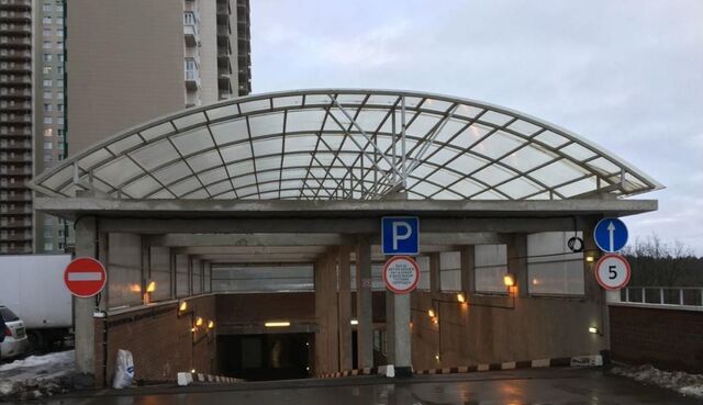 машиноместо б-р Космонавтов 11 Опалиха, Красногорск фото