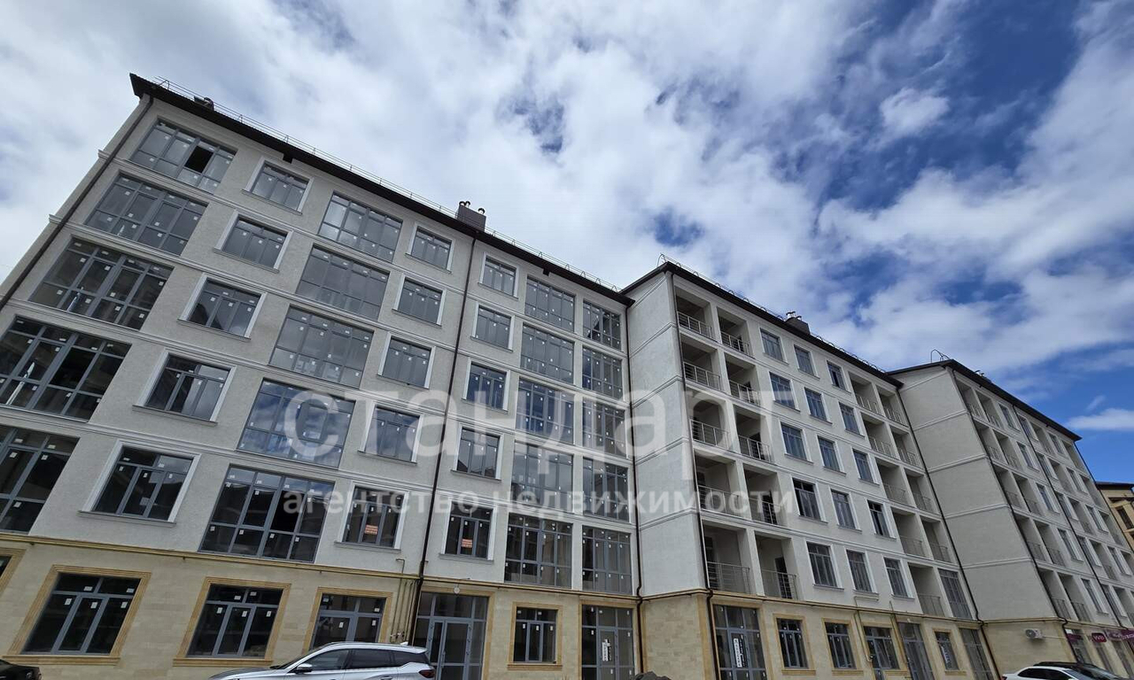 квартира г Ессентуки ул Октябрьская 8/6 фото 1