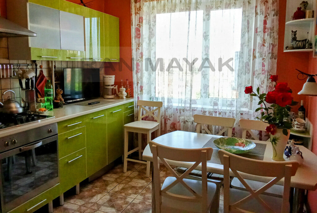 квартира г Майкоп ул 12 Марта 130/1 фото 1