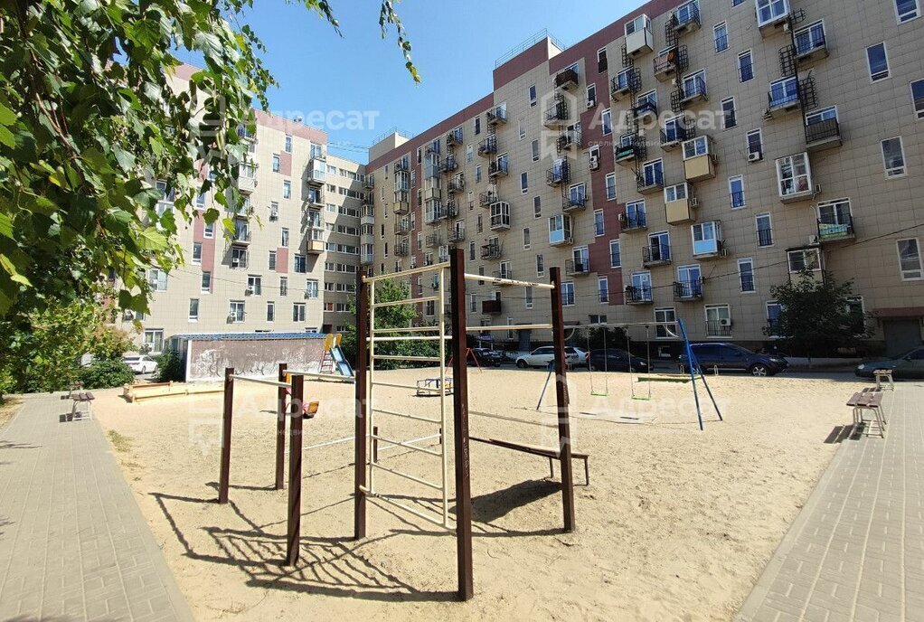 квартира г Волгоград ул 51-й Гвардейской 28б фото 5