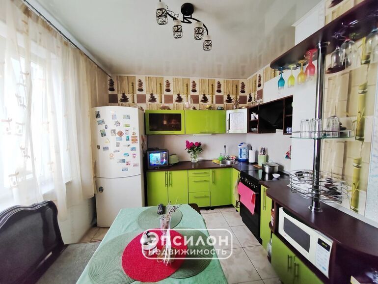 квартира г Курск р-н Центральный пр-кт Вячеслава Клыкова 61 фото 7