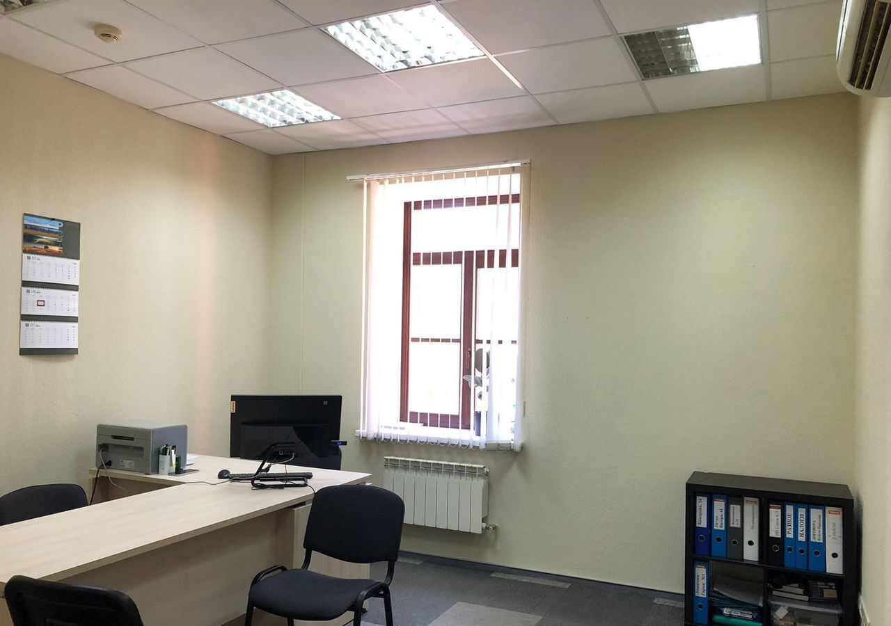 офис р-н Чистопольский г Чистополь Республика Татарстан Татарстан, Малотолкишское сельское поселение фото 1