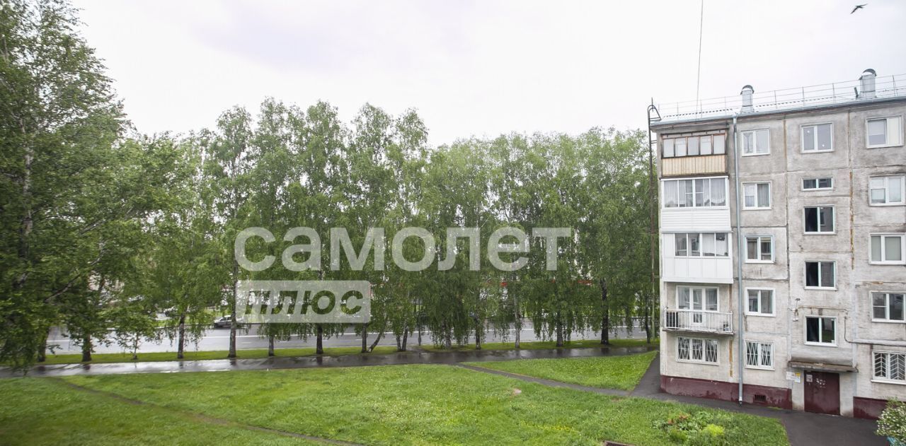 квартира г Кемерово р-н Центральный ул Волгоградская 27 фото 2