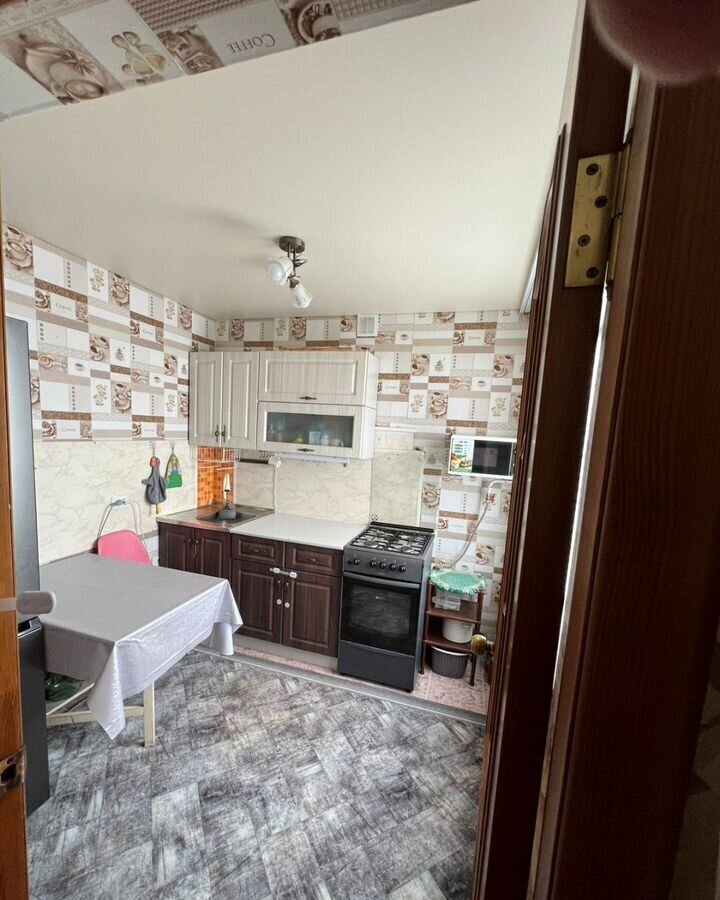квартира г Астрахань р-н Ленинский ул Яблочкова 31 фото 5