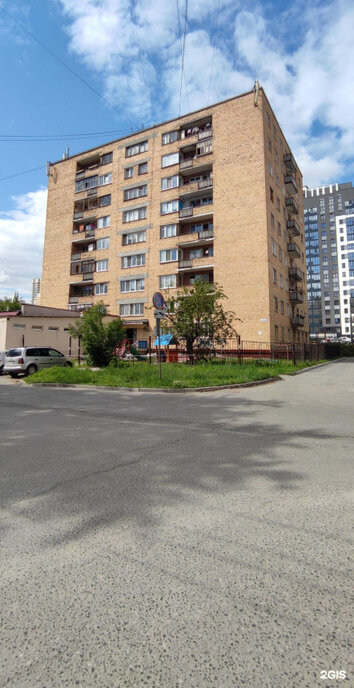 комната г Екатеринбург ул Студенческая 82 Площадь 1905 Года фото 1