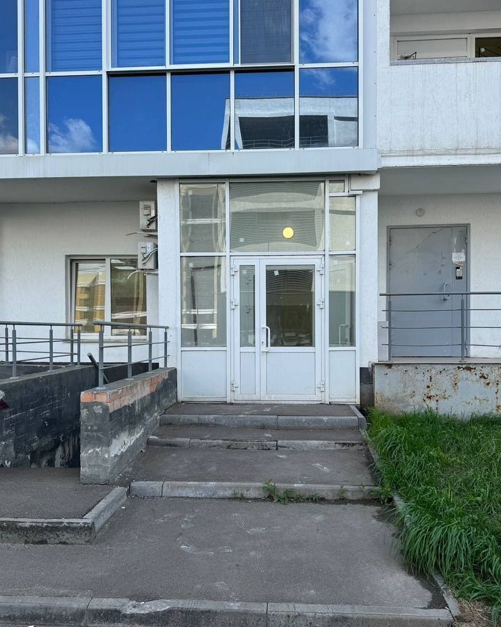 свободного назначения г Набережные Челны р-н Автозаводский пр-кт Яшьлек 8б фото 12