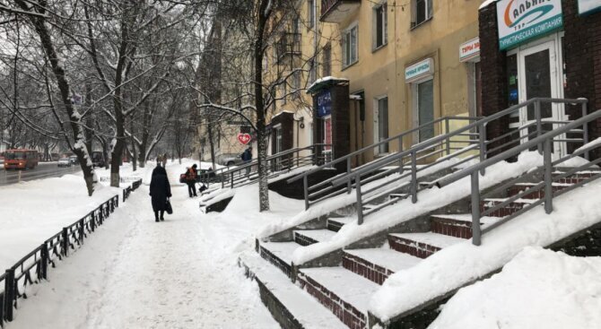 торговое помещение г Нижний Новгород Горьковская ул Ванеева 1 фото 3