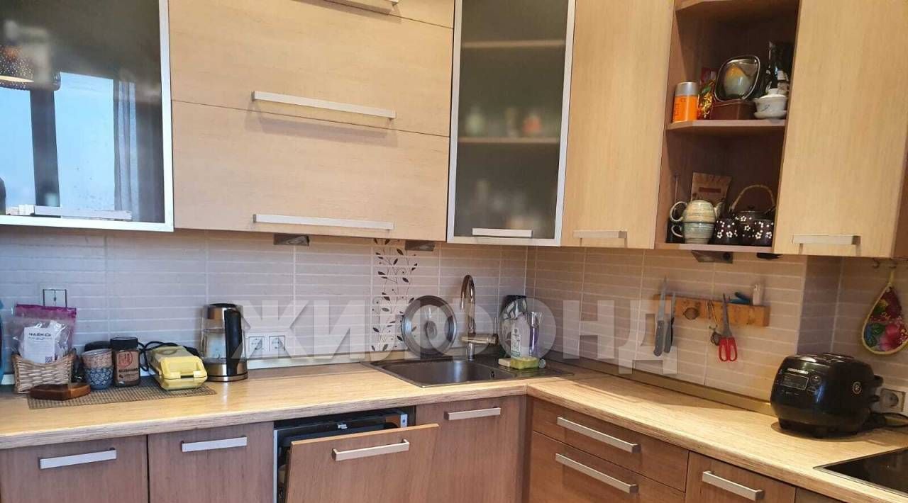 квартира г Новосибирск Октябрьская ул Нижегородская 18 фото 3