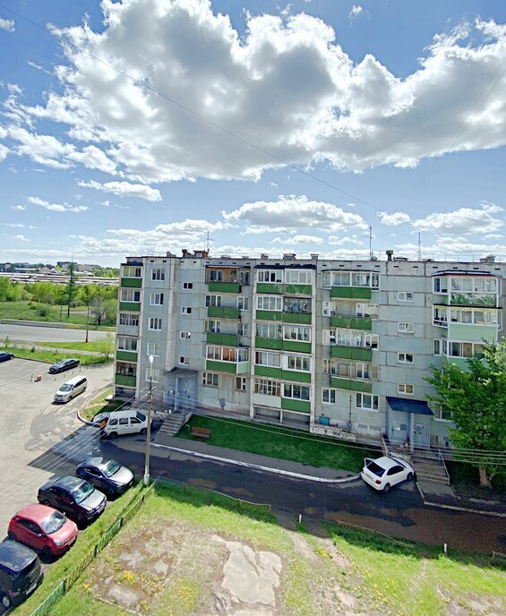 квартира г Братск улица Гагарина, 27 фото 2