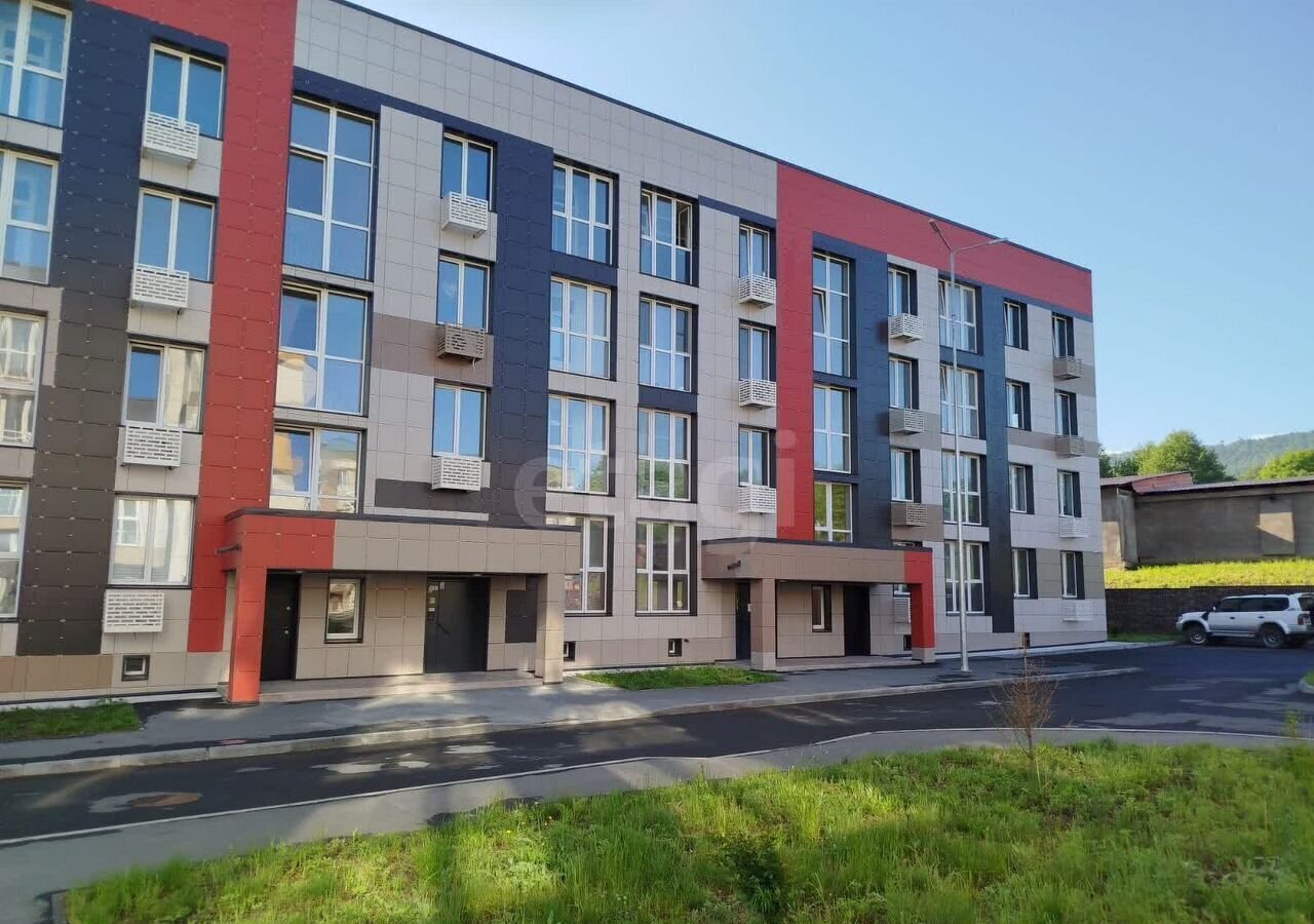 торговое помещение г Владивосток р-н Советский ул Находкинская 9дк/2 фото 4