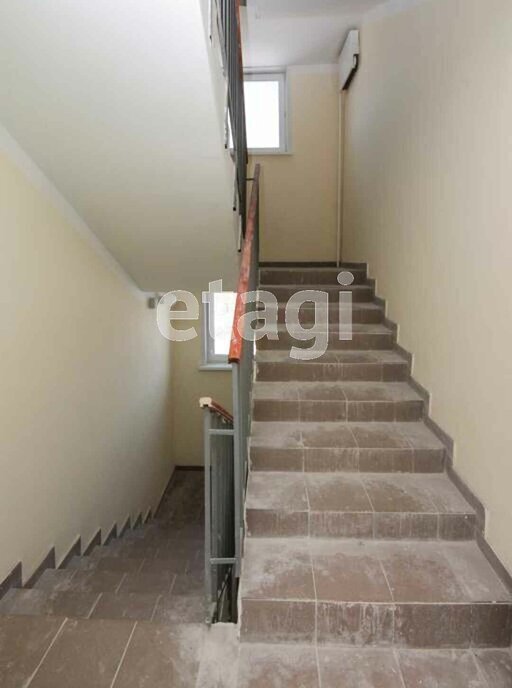 квартира г Тобольск 15-й микрорайон 22 фото 8