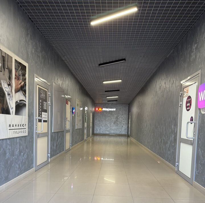 офис г Омск р-н Кировский ул Дианова 15а фото 5