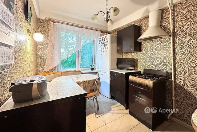 метро Новочеркасская пр-кт Заневский 28/30-32 фото