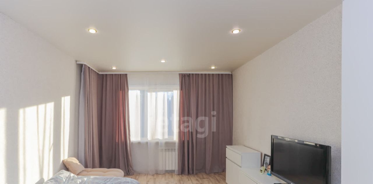 квартира г Ангарск мкр 33 11 фото 1