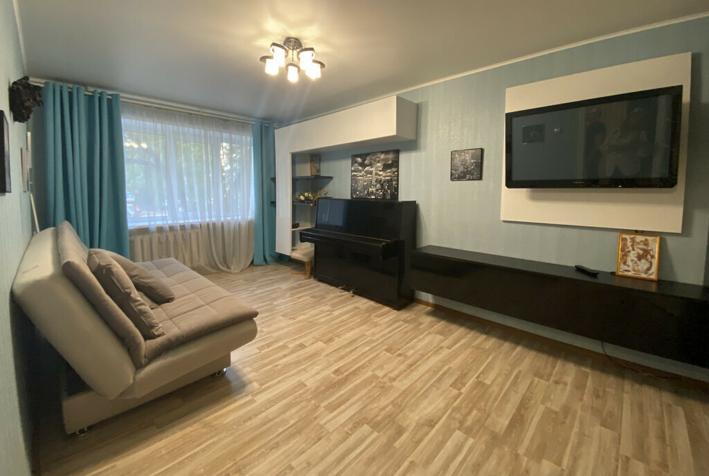 квартира г Саратов пер Обуховский 3/15 фото 2