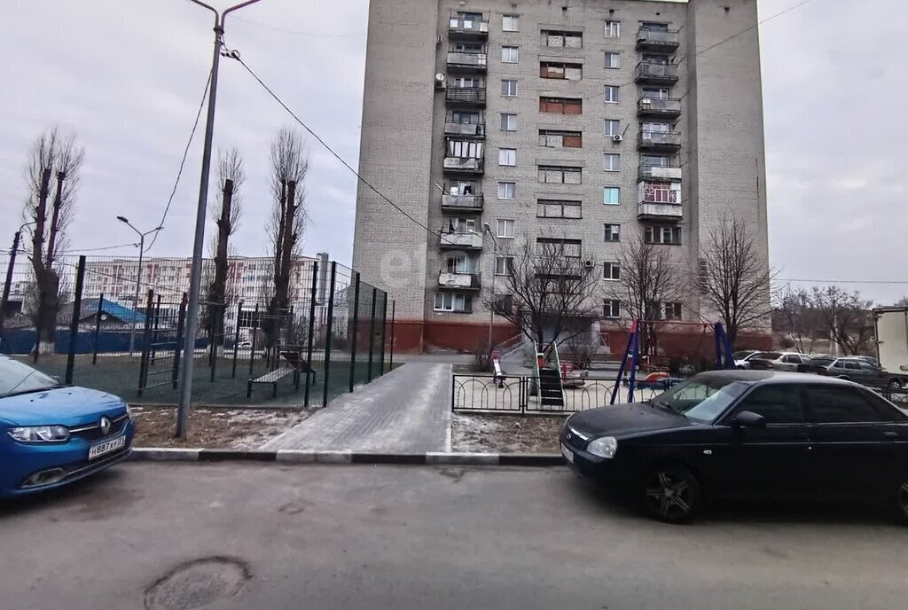 комната г Белгород ул Толстого 50 фото 9