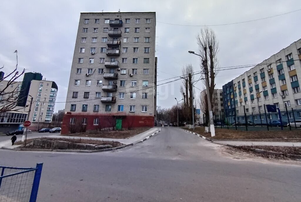 комната г Белгород ул Толстого 50 фото 12