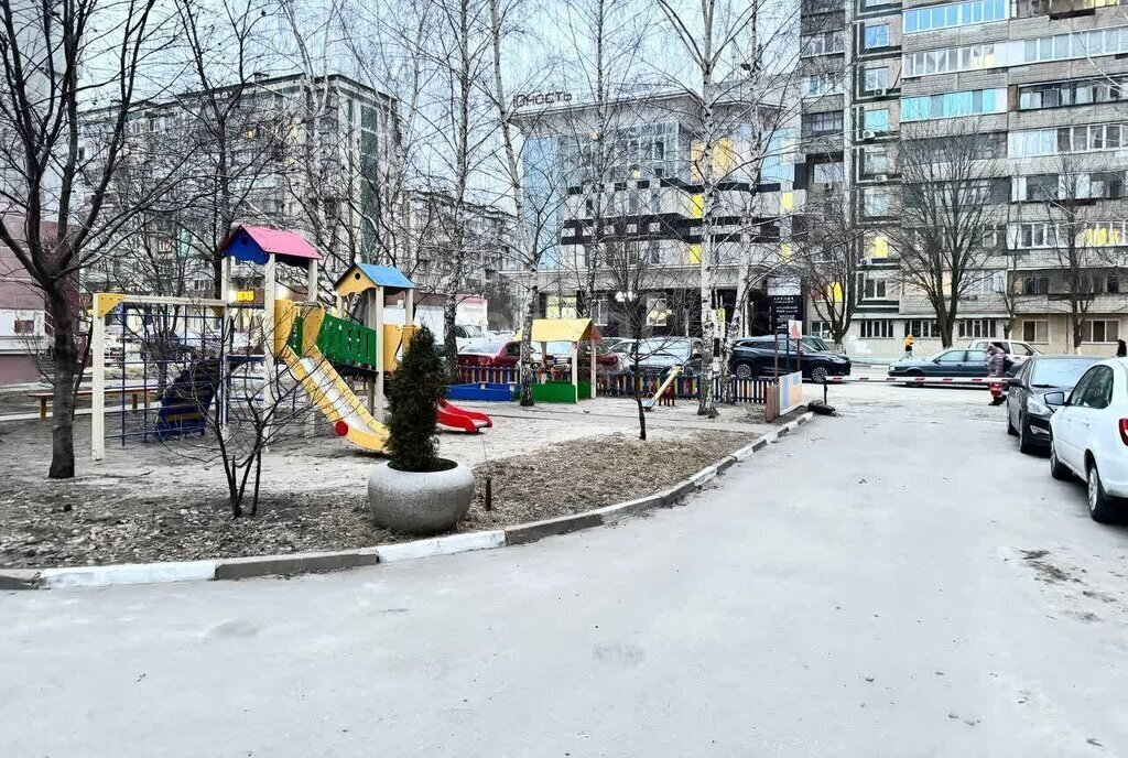 квартира г Белгород ул Щорса 48 фото 21