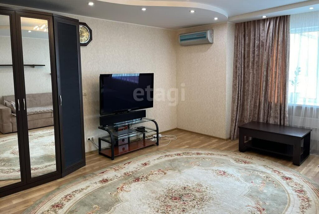 квартира г Белгород ул Гостенская 2б фото 8