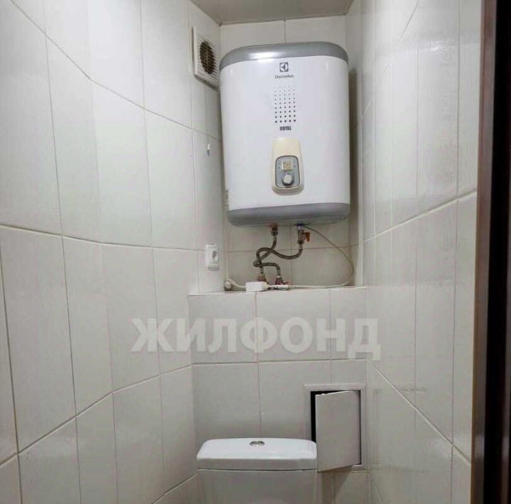квартира г Новосибирск Золотая Нива ул Адриена Лежена 5а фото 13