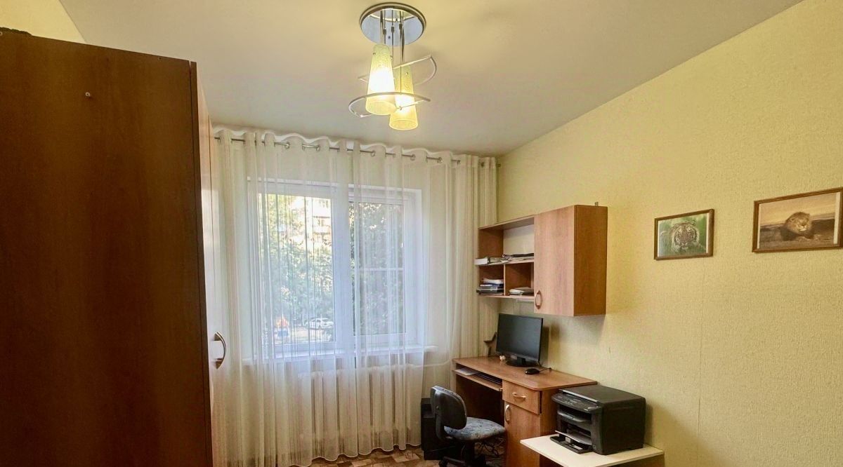 квартира г Волгоград р-н Кировский ул им. Одоевского 52 фото 8
