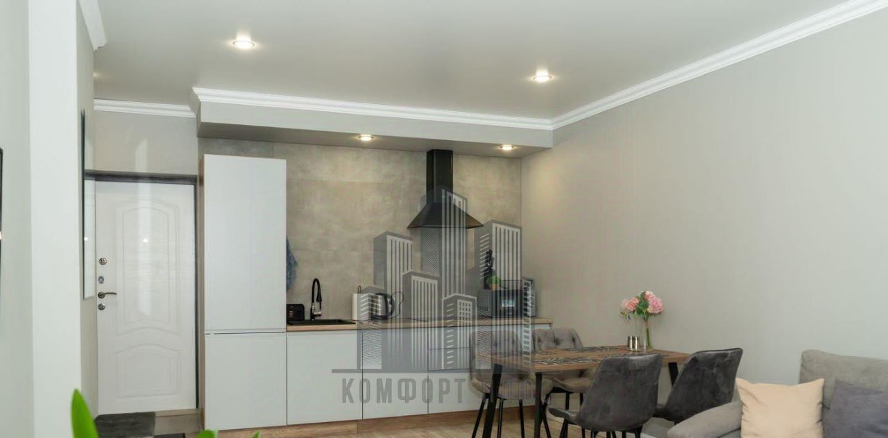 квартира г Казань Яшьлек ул Адоратского 1б фото 2