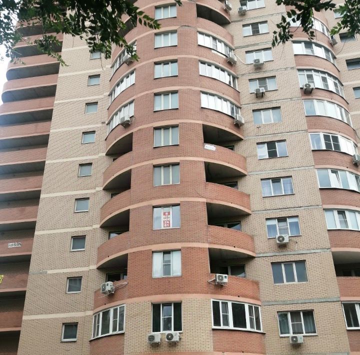 квартира г Ростов-на-Дону р-н Ворошиловский пр-кт Ленина фото 1