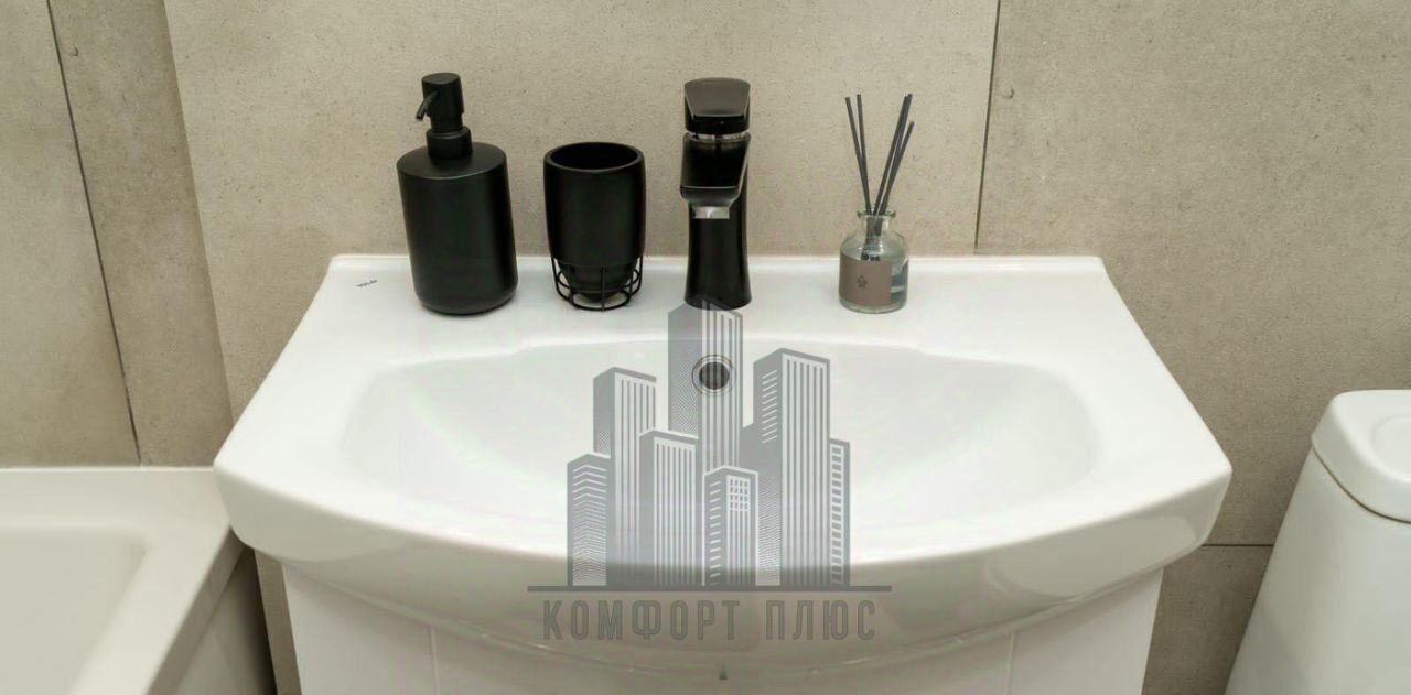 квартира г Казань Яшьлек ул Адоратского 1б фото 8