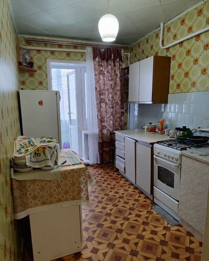 квартира г Кирсанов мкр-н № 1, 8 фото 2