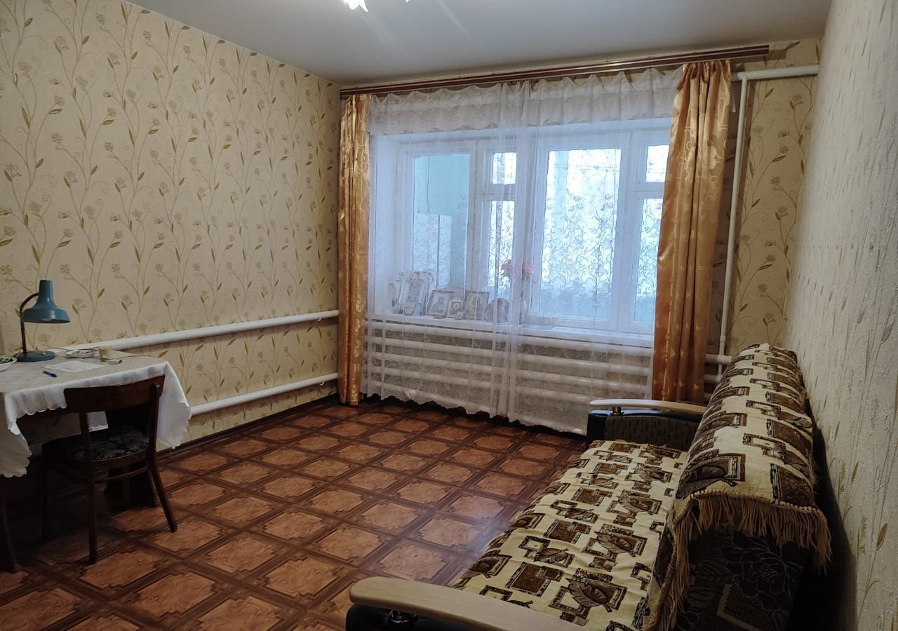 квартира г Кирсанов мкр-н № 1, 8 фото 3
