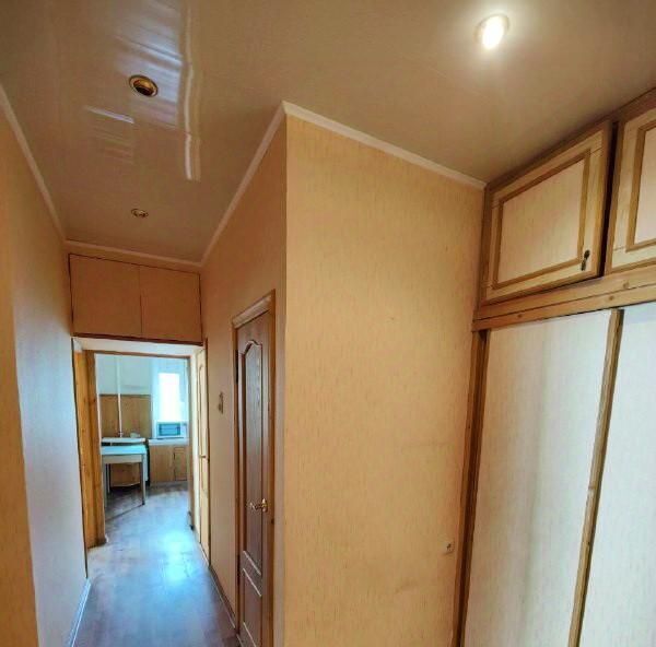 квартира г Мурманск р-н Ленинский ул Володарского 1 фото 3