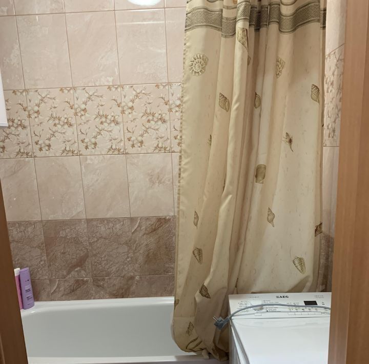 квартира г Саратов п Шарковка р-н Заводской 3 фото 8