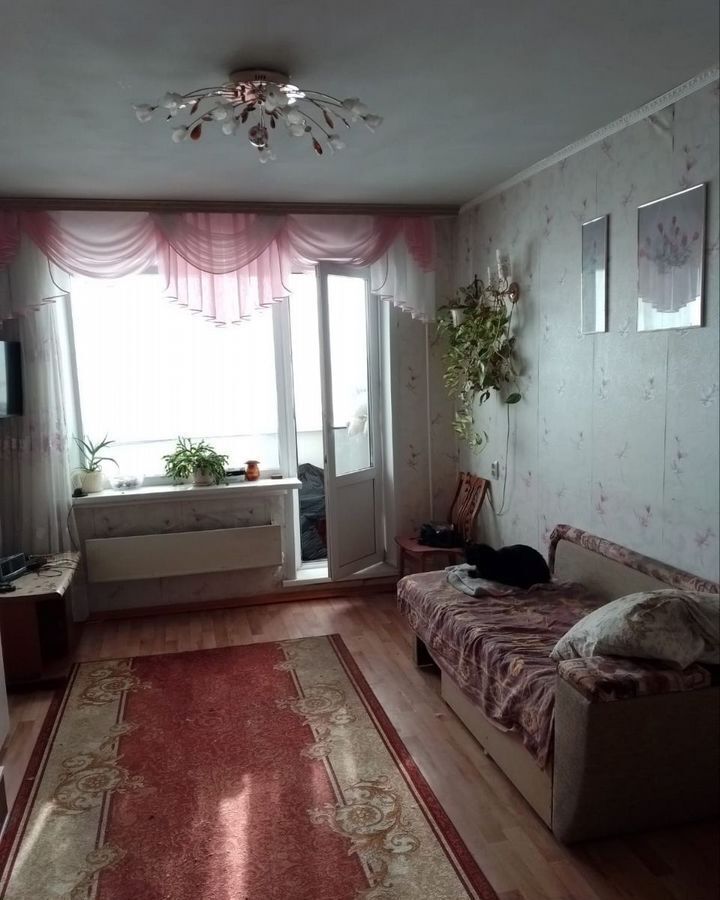 квартира г Тольятти р-н Комсомольский ул Лизы Чайкиной 34 фото 1