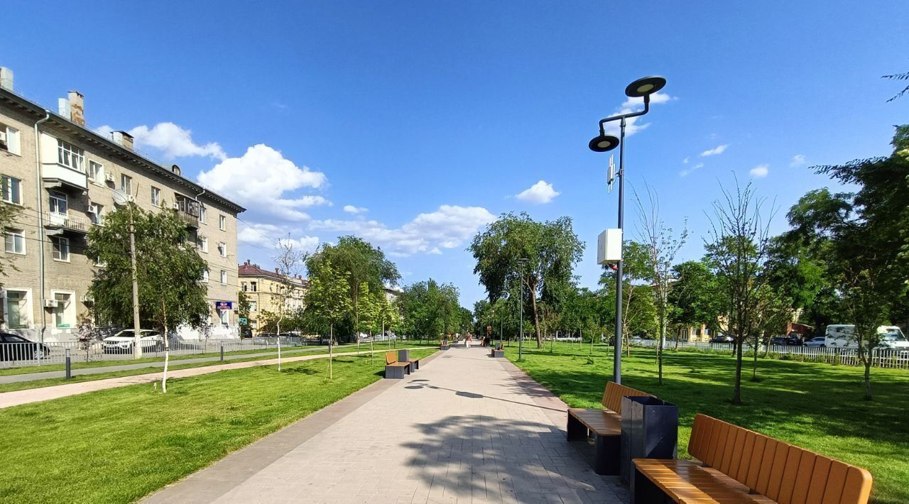 квартира г Волгоград р-н Краснооктябрьский пр-кт Металлургов 22 фото 1